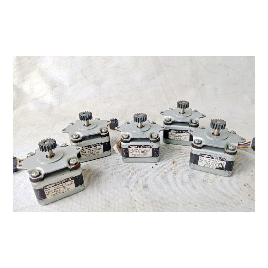 Stepper Motor Nema 17 17PM-K207-G2ST Unipolar + mounting
