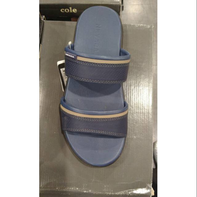 Sandal nevada cowok
