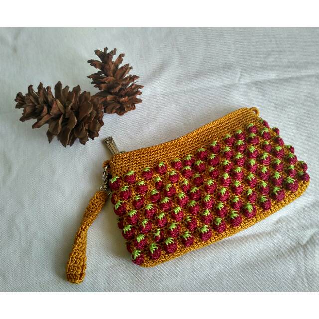 PROMO DOMPET RAJUT MOTIF STRAWBERRY