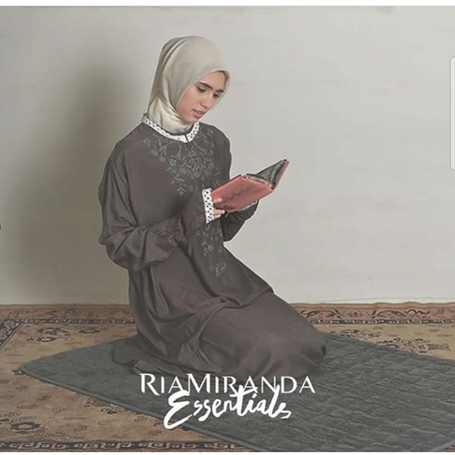 NEW & SALE  Kana Mukena abaya ria Miranda grey