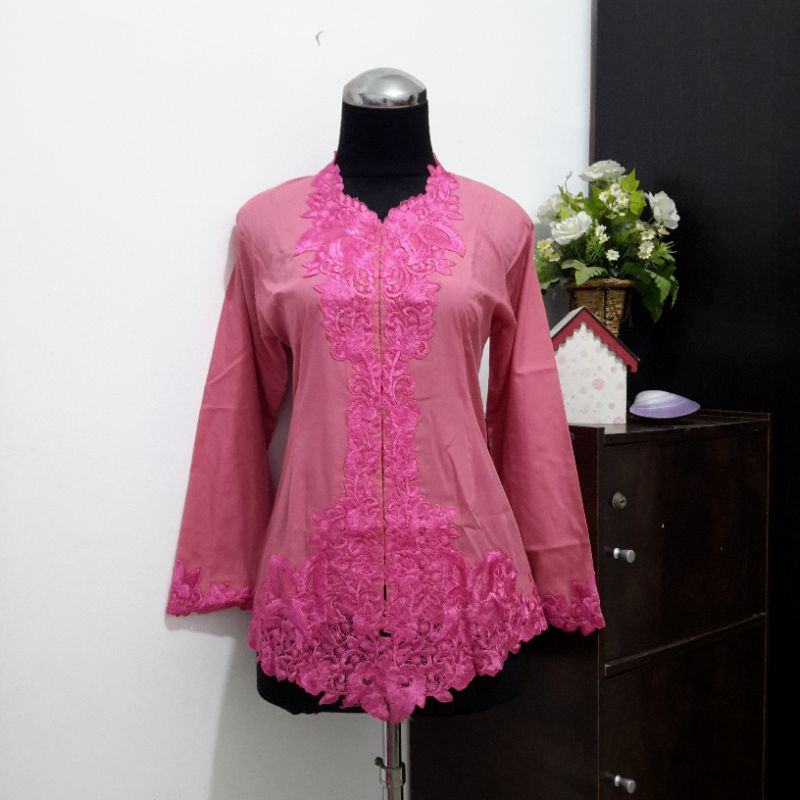 Kebaya katun model encim / kebaya agustusan / kebaya kantor ukuran M - XL