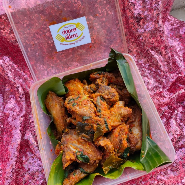 

AYAM RICA RICA BY DAPOERSIBORU 1 ekor ayam