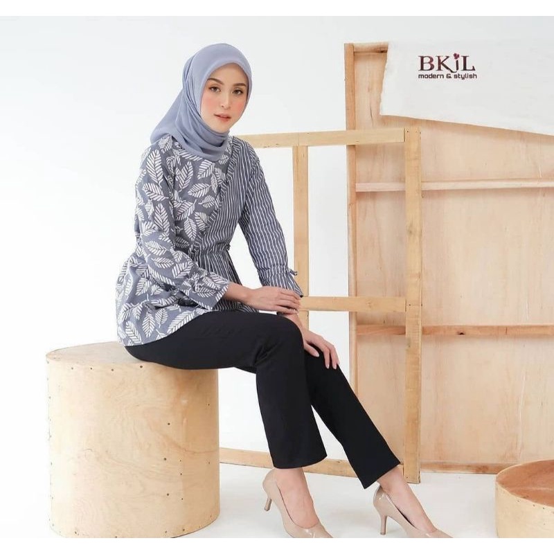 tey-17 Batik wanita ASJ SA HRB026 Kenongo Kemeja Tosca Pendek-Lurik abu