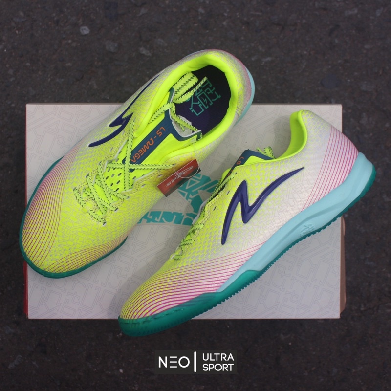 Specs Ls Omega Runtuboy In sepatu futsal