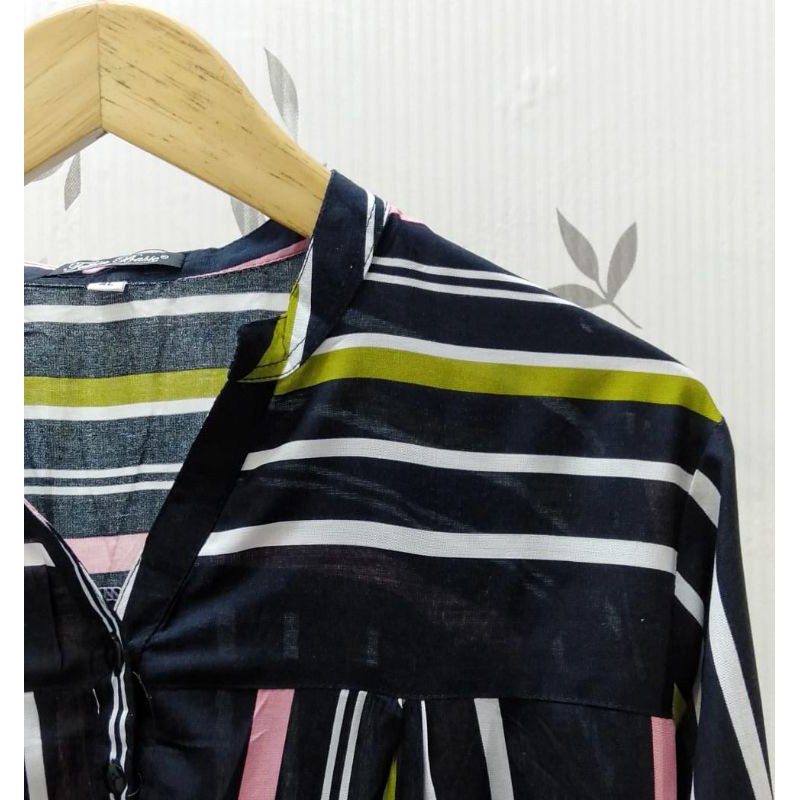 Rayon Motif 0053 - Motif Salur - Blouse Motif Rayon - Fathin Basic - Atasan Rayon - Tanahabang-Hitam