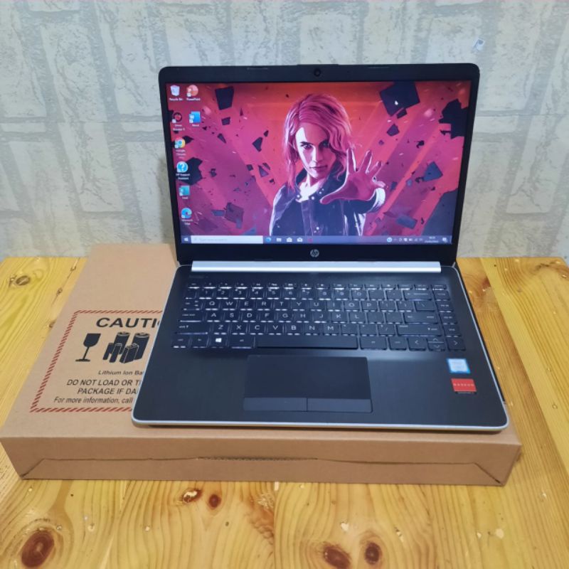 Laptop HP 14s-ck0132TU Core i7 - 8550U Ram 8/SSD 128GB+HDD 1TB Amd Radeon R7 M440 2GB Keyboard Backlight