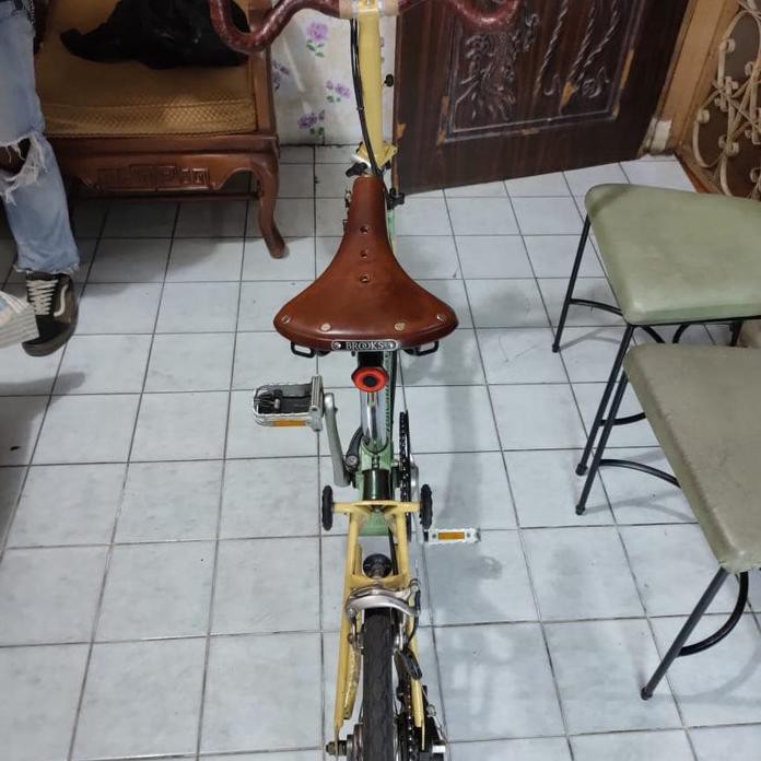 sepeda Brompton M6R Dessert sand combine Sage green
