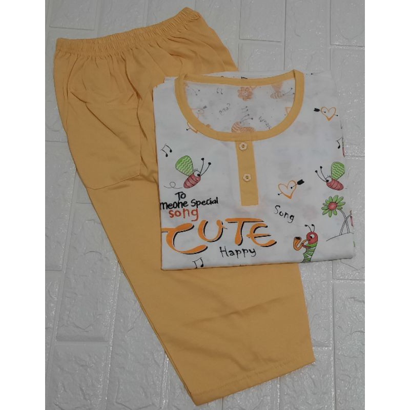 Baju dan celana tidur wanita remaja (M), motif buaya