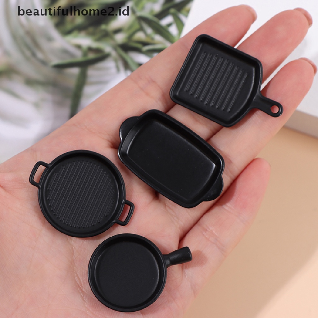 (Beautifulhome2.Id) 1 Set (4Pcs) Miniatur Piring Makan Warna Hitam Skala 1: 12 Untuk Rumah Boneka