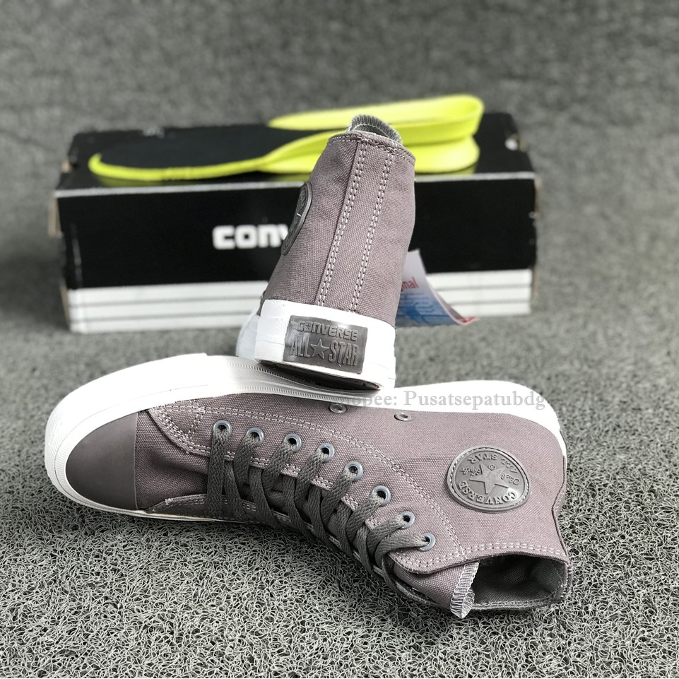 Sepatu Converse Petir Tinggi X Undefeated High Grey