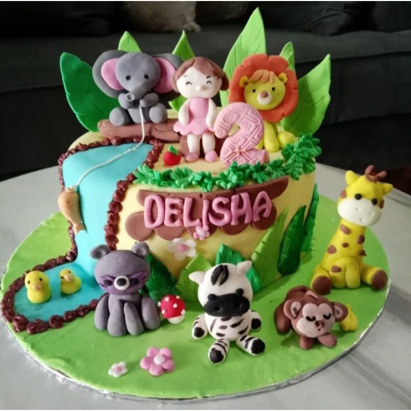 

Cake Karakter Custome Tanpa Po