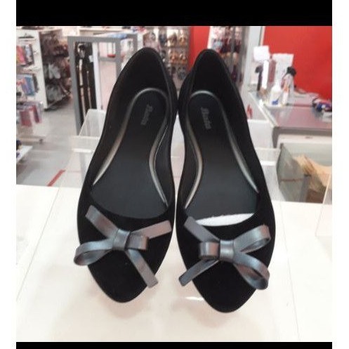 flat shoes karet wanita by bata