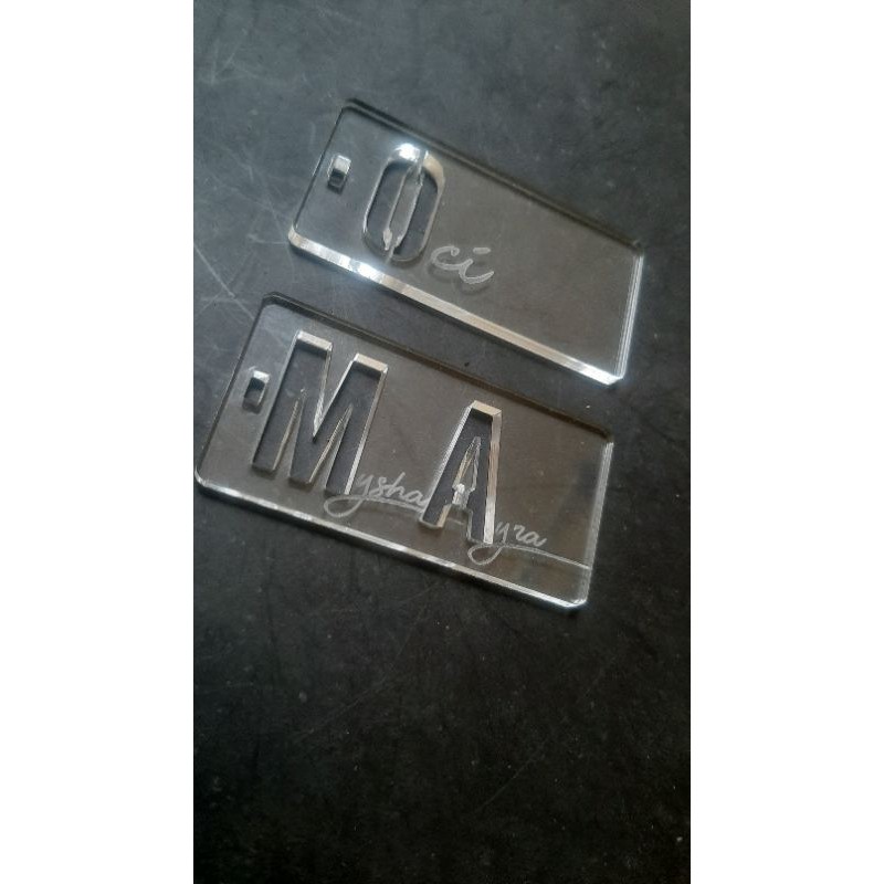 

Papan Nama Plat Akrilik Custom