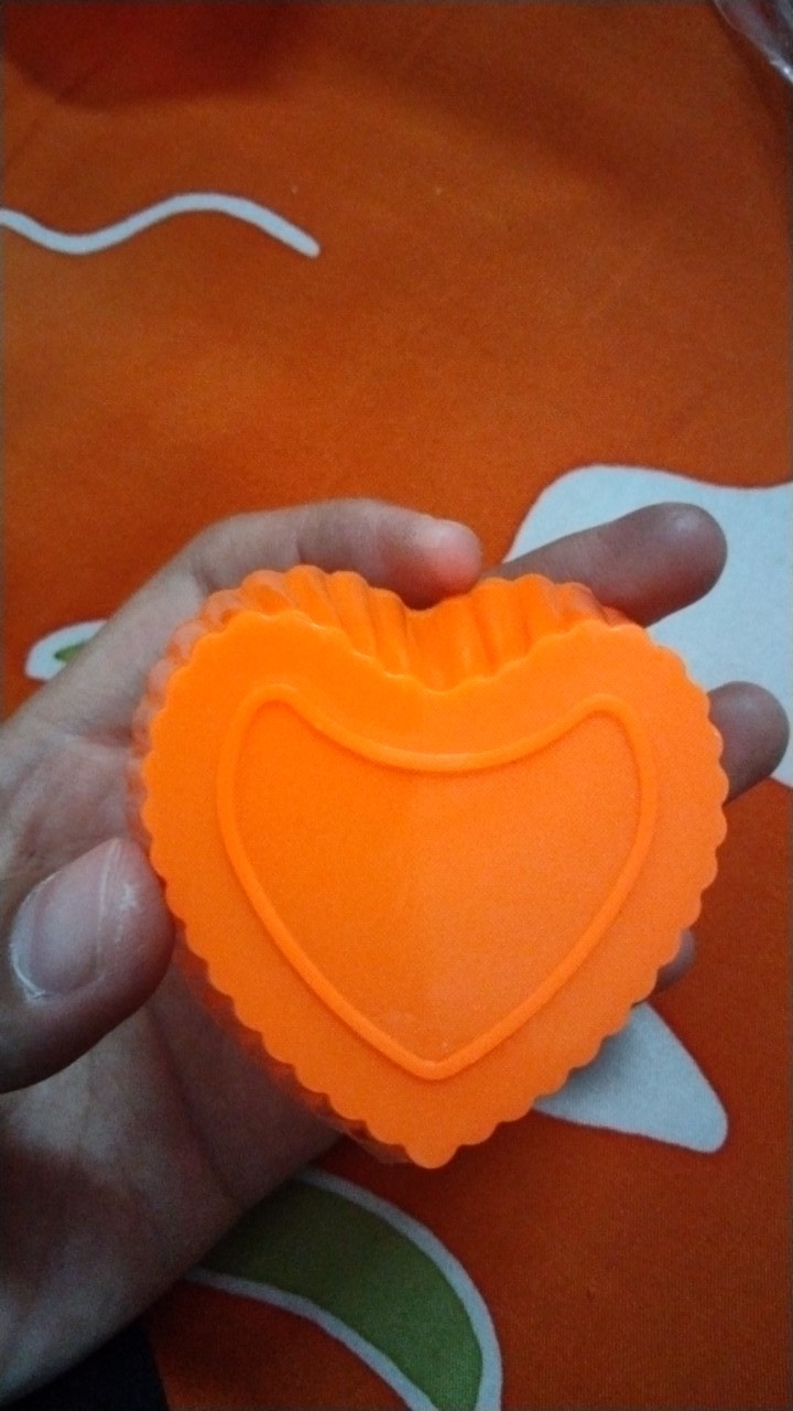 Cetakan Kue Hati Rege