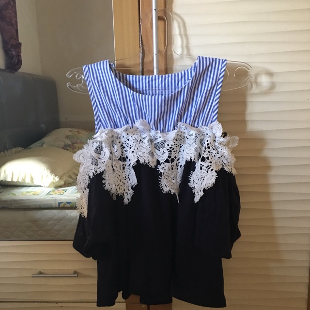 CUT OUT BLOUSE IMPORT HONGKONG