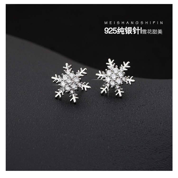 Sterling silver jarum manis semua yang sesuai dengan kepingan salju telinga stud Korea anting-anting