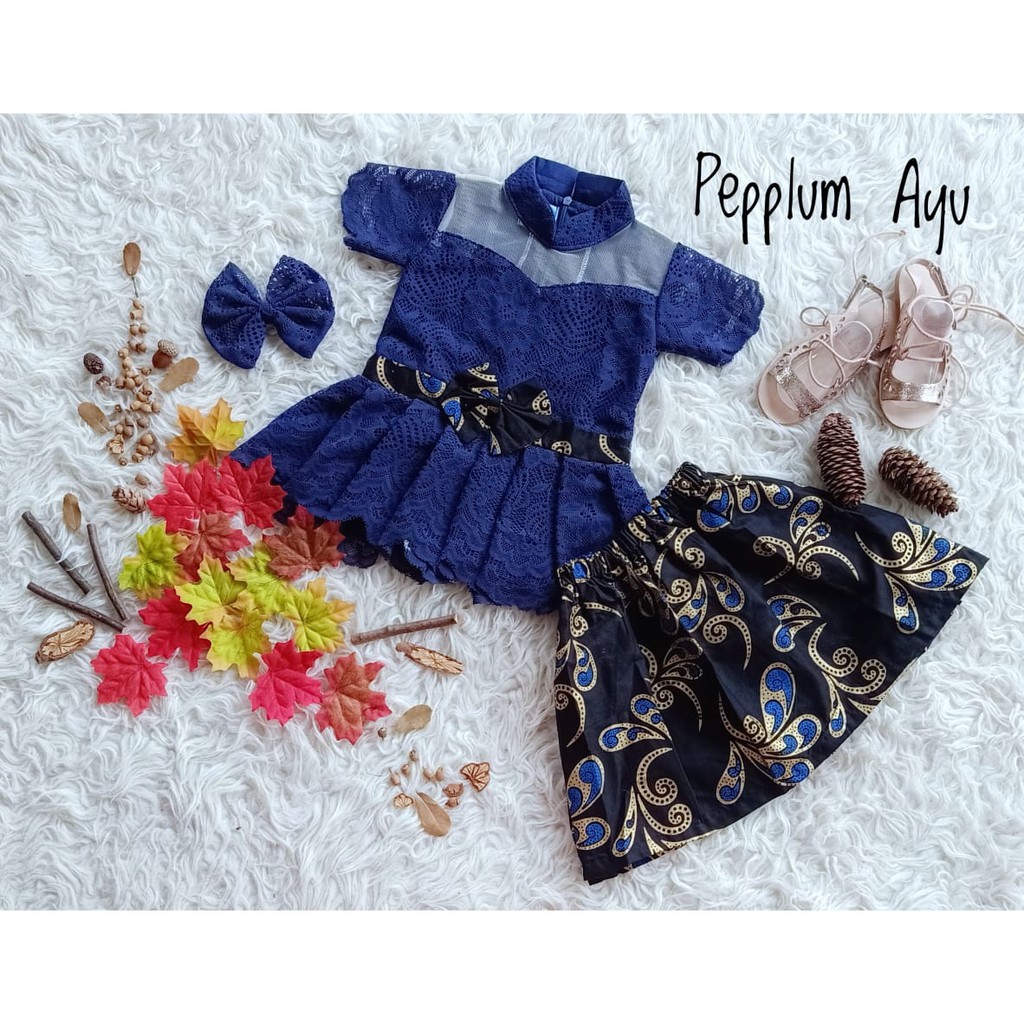 PEPPLUM AYU WARNA NAVY 1 TAHUN