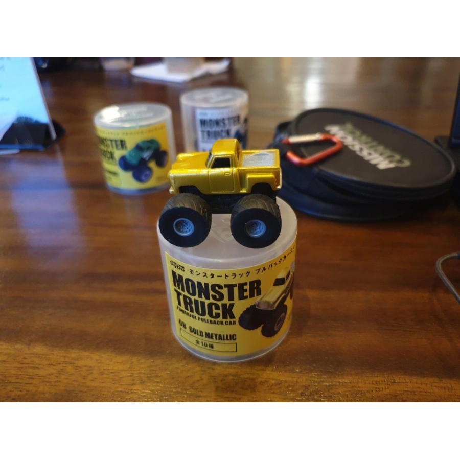 DYDO DIECAST MONSTER TRUCK #08 GOLD METALLIC ORI MURAH