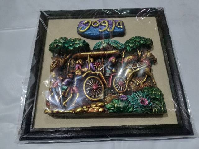 LUKISAN TIMBUL KERETA KUDA ANDONG JOGJA 27x27x2 cm - PAJANGAN DEKORASI DINDING RUMAH MURAH