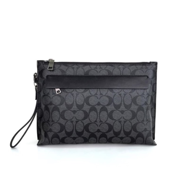 ‼️READY‼️Coach Carryall Pouch in Signature