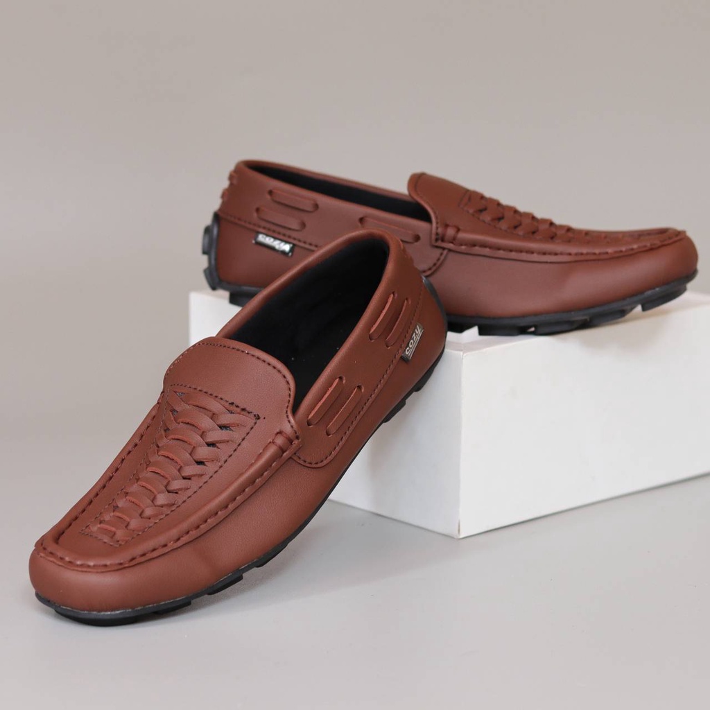 MOLK|Sepatu Slip On Pria Trendy Sepatu Selop Slop Cowok Asli Original Distro Black Brown Main Gaya Santai Jalan Laki Laki