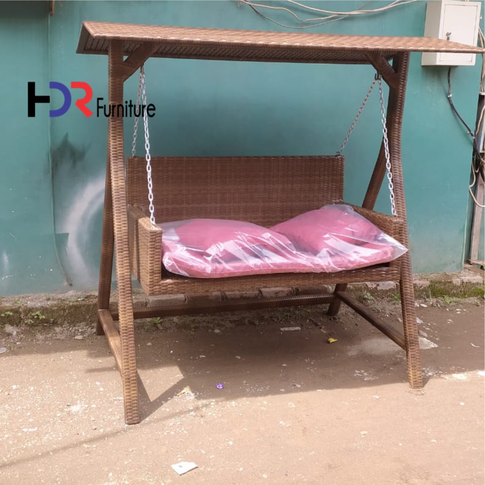 Ayunan Taman rangka besi rotan sintetis