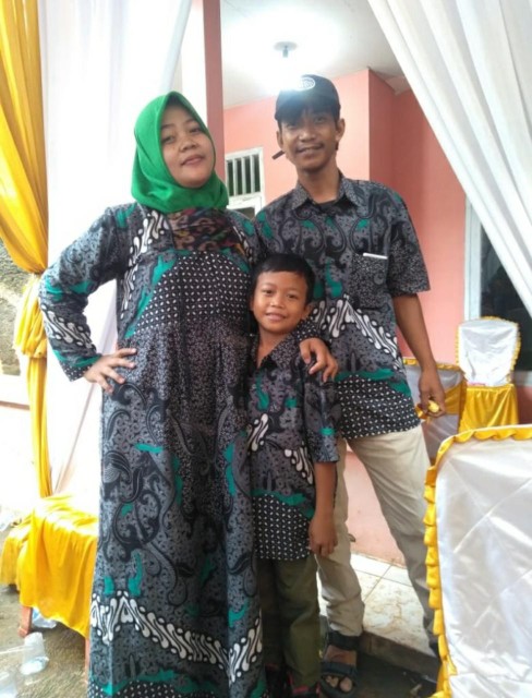 Baju Batik Couple Keluarga Sarimbit Batik Set Anak Couple Atasan Batik