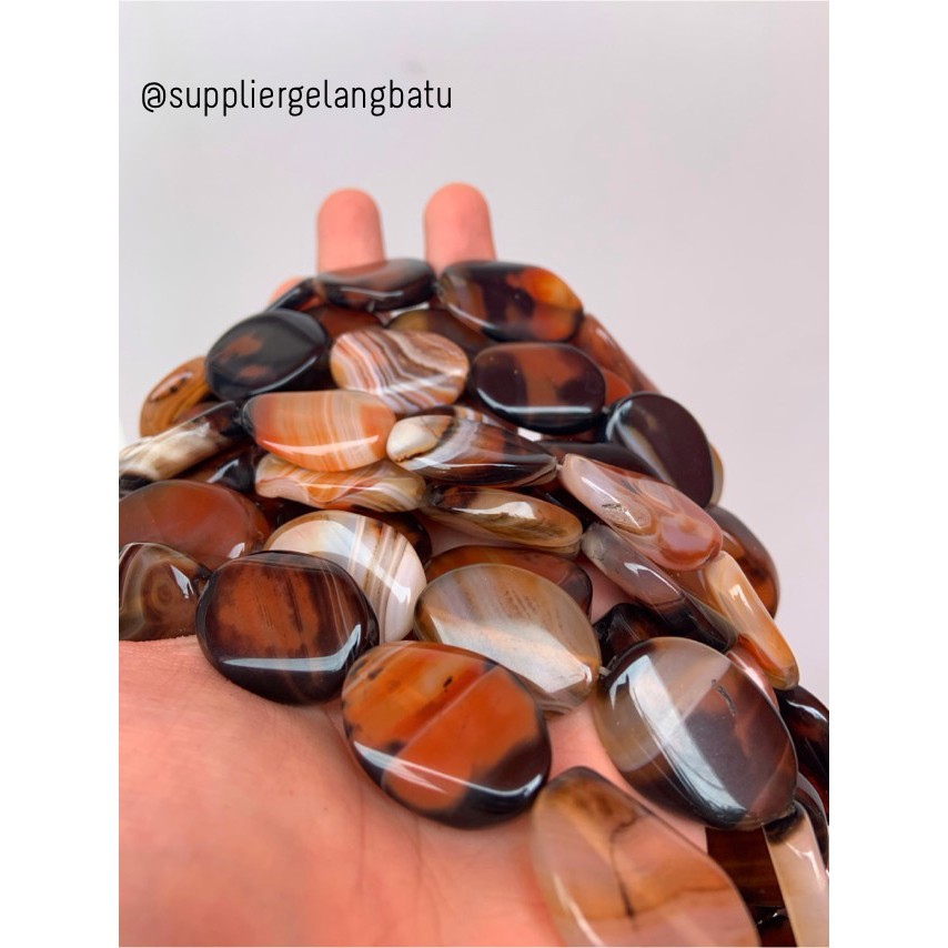 batu alam Penden simba oval mix orange brown carnelian 3 x 2 cm pipih