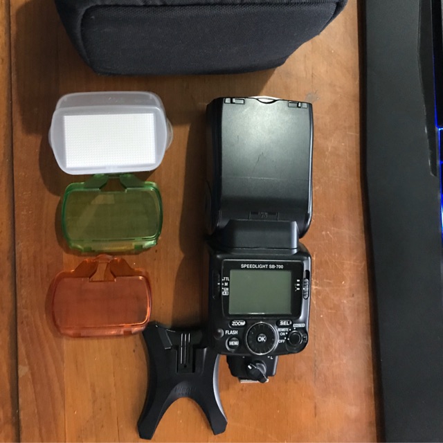Flash speedlight Nikon SB700