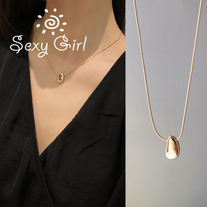 Trendy Vintage Necklace Simple Temperament Geometry Pendant Choker Personality Clavicle Chain Charming for Ladies Women Elegant