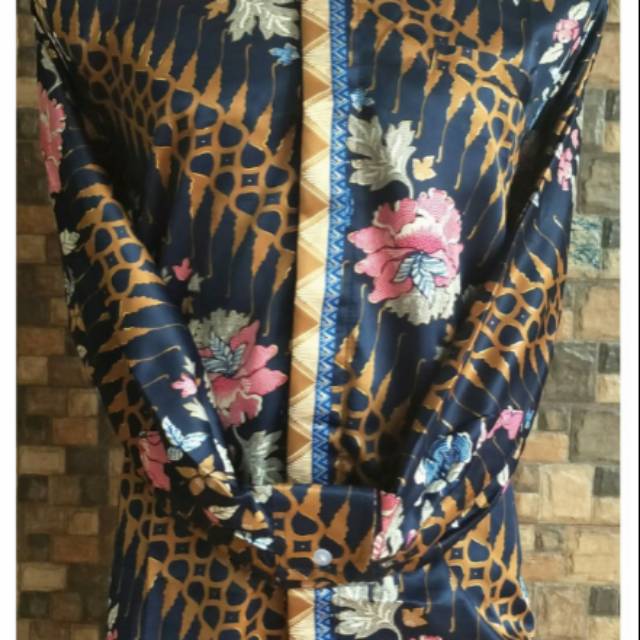 Kemeja Panjang Pria Dewasa' Batik Sutera
