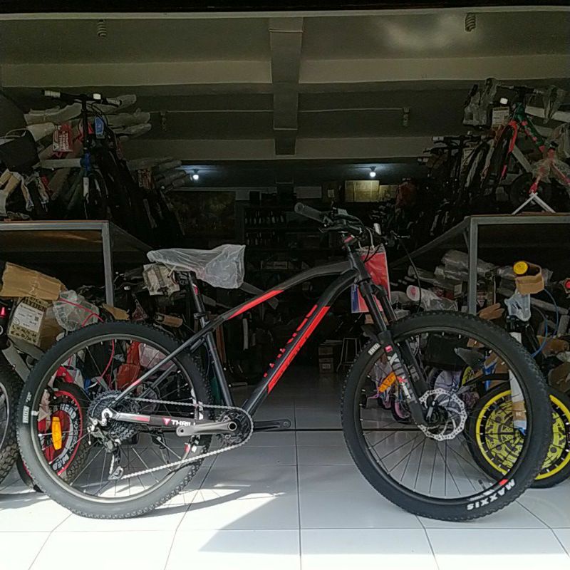 Sepeda MTB 27,5 Thrill Vanquish 1.0 + GARANSI RESMI