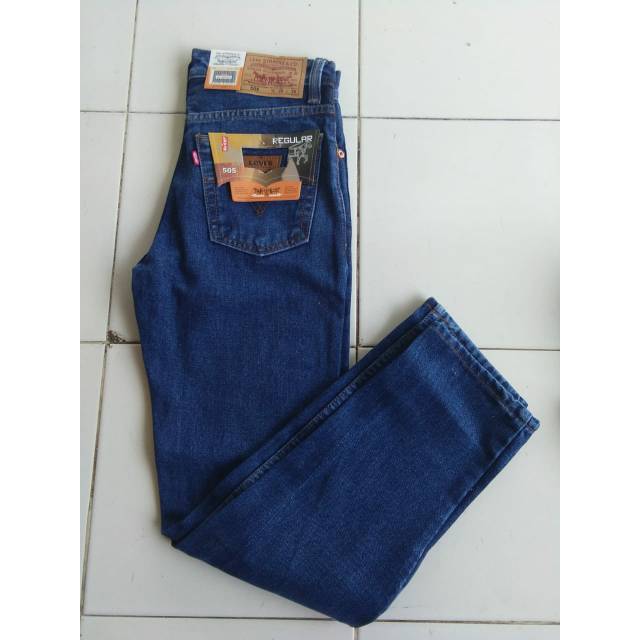 Celana jeans levis biru tua reguler celana panjang levis reguler ( tidak melar )