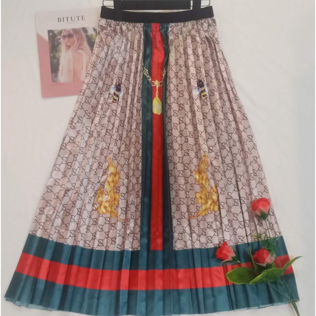 Rok Bawahan Plisket / Pleated Skirt Satin-Rok-1