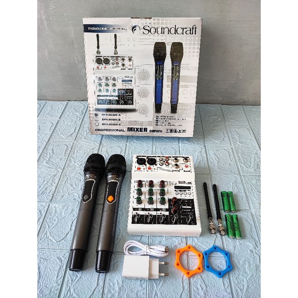 Mixer Audio Soundcraft EFX402W EFX 402W EFX402 EFX 402 + Mic Wireless 2 Mic Pegang UHF Handheld USB 