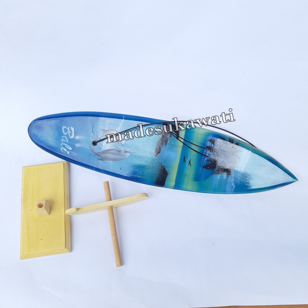 Hiasan meja Surfing pajangan miniatur papan selancar bali