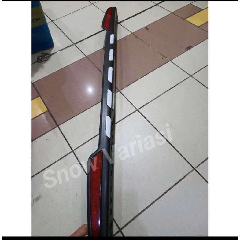 Sill plate sillplate belakang rear scuff plate innova reborn 2016 2018 reflector