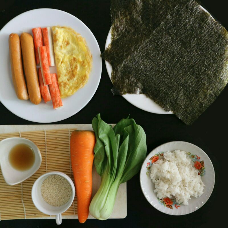

KIMBAB KANI/CHICKEN