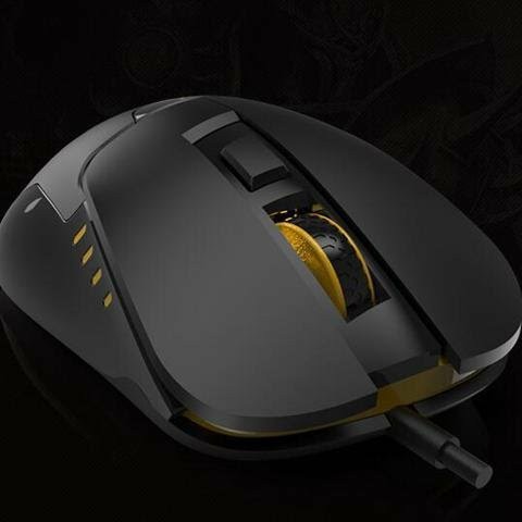 Insist Swing Pro RGB Wired Gaming Mouse 4000dpi German Design 7 Key