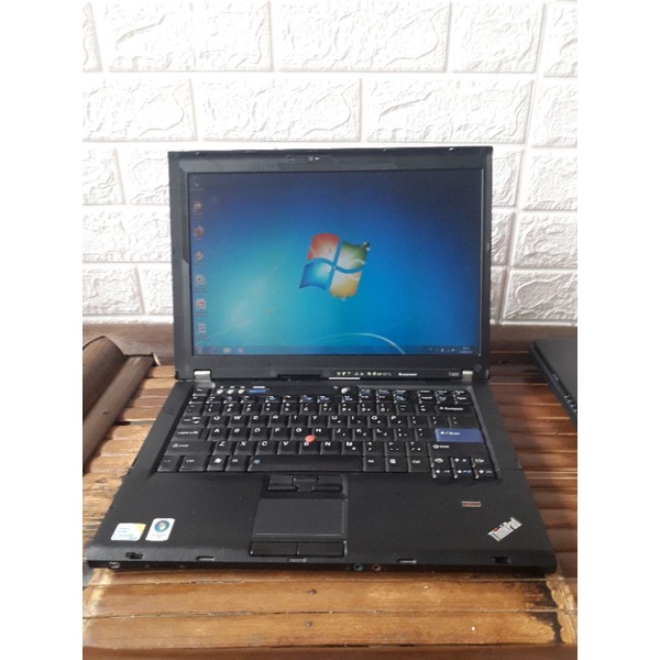 lenovo thinkpad T400 core 2 duo sery tinggi second garansi