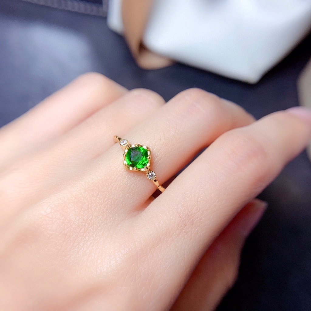 Cincin Baja Titanium Emas Berlian Zamrud Perhiasan Fashion Wanita Pertunangan Pernikahan Rings