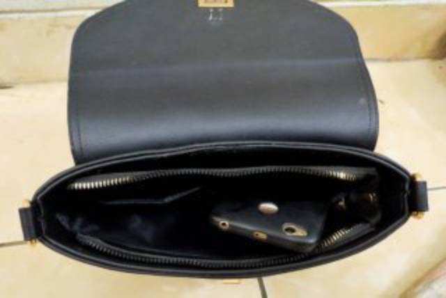 ESLY INITIAL BAG COSTUM NAMA/SLINGBAG 2TALI TAS NAMA REQUEST NAMA