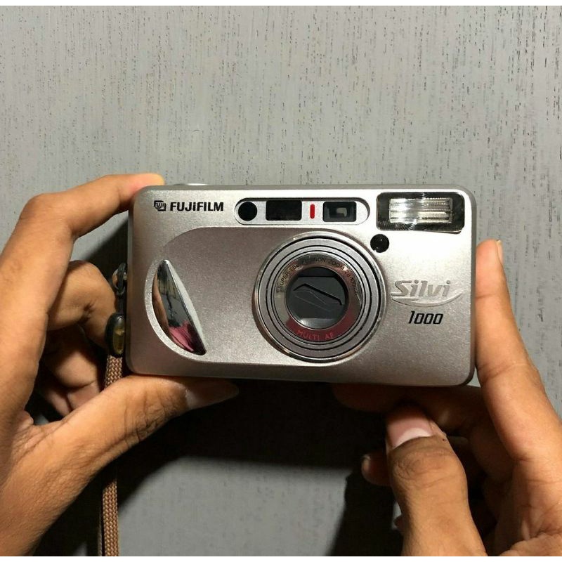 Kamera Analog - Fujifilm Silvi 1000