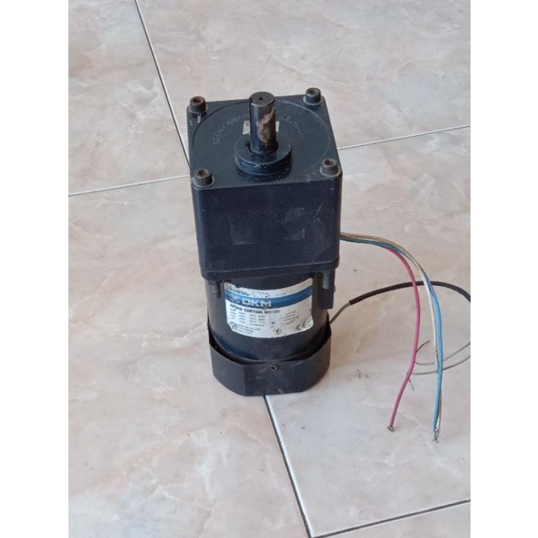 DKM SPEED CONTROL MOTOR AC GEARBOK 220V 60W RATIO 1 : 9