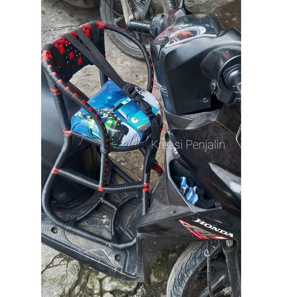 Harga Spesial.. SPESIAL EDISI WARNA HITAM KURSI BONCENGAN ANAK MOTOR MATIC ROTAN / KURSI BONCENGAN A