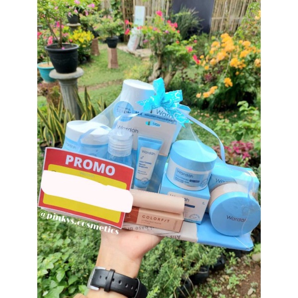 WARDAH PAKET LENGKAP LIGHTENING + Bedak tabur&Lipstick
