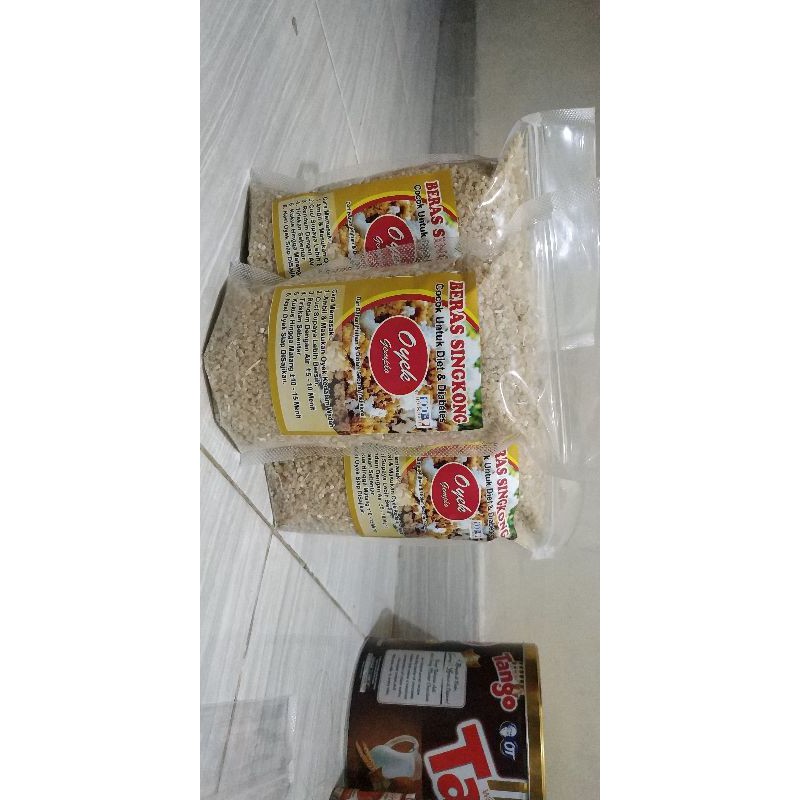 

beras singkong tiwul oyek