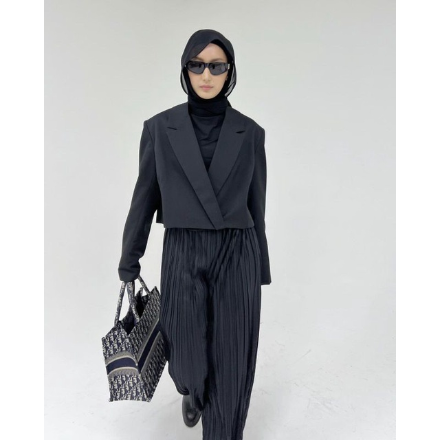 TRICK & TRICKY CROP BLAZER BLACK