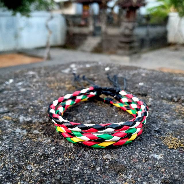 Gelang Kulit Tali Serut /  Gelang Kulit Khas Bali / Gelang Anyaman / Gelang regae Kulit / Gelang Cowok Murah / Oleh Oleh bali MUrah / Craftdewata