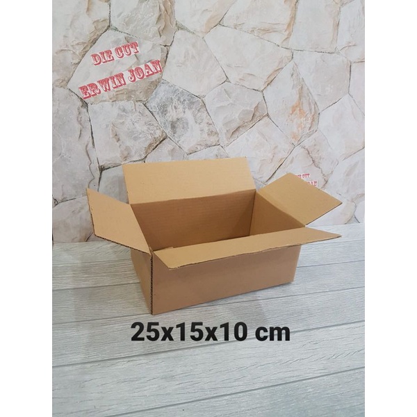 

Kardus / Box / uk. 25x15x10 cm / Karton packing polos baru ST